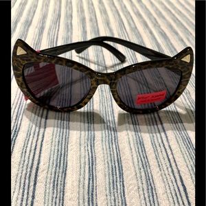 Betsey Johnson Cat Ear Leopard Print Sunglasses.